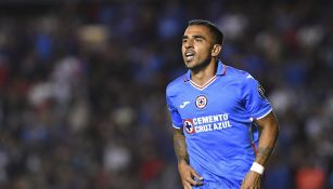 Escoboza, haciendo méritos para renovar con Cruz Azul: 'Lo estaba buscando con el trabajo del día'