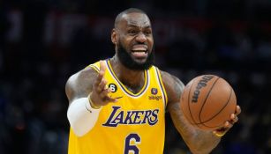 Lebron James en el encuentro entre Lakers y Clippers 