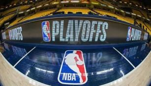 Duela pintada con el logotipo de Playoffs de la NBA