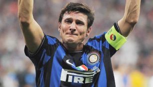 Javier Zanetti: Niño le hace pequeña broma al excapitán del Inter de Milán