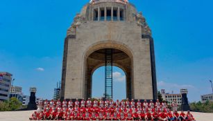 Diablos Rojos del México se tomó la foto oficial en el Monumento a la Revolución