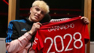 Manchester United renovó a Alejandro Garnacho hasta 2028