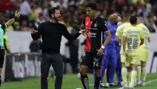 Ozziel Herrera y Benjamín Mora en el Atlas vs América