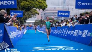 Rosa María Tapia llegando a la meta en la carrera