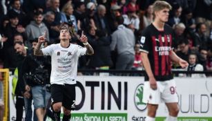 Jugador del Spezia celebrando su gol ante Milan