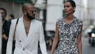 Joana Sanz y Dani Alves caminando juntos