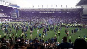 Los aficionados invadieron Goodison Park