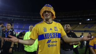 ¡Tigres Campeón! Los Felinos festejaron el título durante la madrugada en el Volcán