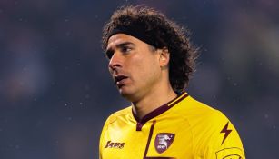 Guillermo Ochoa quedó fuera de la terna al mejor portero de la temporada en la Serie A