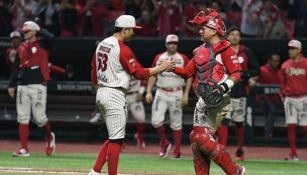 Diablos Rojos luego de vencer a Mariachis en el Harp Helú