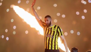 Así fue la espectacular bienvenida a Karim Benzema con el Al-Ittihad