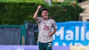 Luca Martínez festejando un gol con el Tri Sub 23