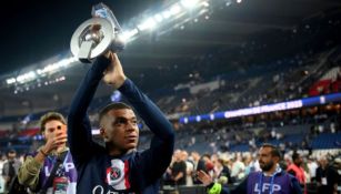 Mbappé levanta el trofeo de la Ligue 1