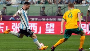 Messi anota gol en el partido contra Australia