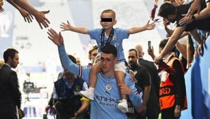 Phil Foden y su hijo Ronnie