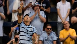 Alan Pulido mete gol y Kansas gana 3-0 sobre Vancouver 