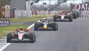 Verstappen estuvo detrás de los McLaren al principio de la carrera
