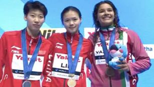 Vázquez celebra el bronce en el trampolín de un metro