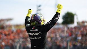 Sir Lewis Hamilton celebra su novena pole en Hungría