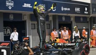 Hamilton está próximo a quedarse un año más en Mercedes