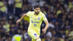 América y AEK Atenas mantienen negociaciones por Néstor Araujo