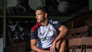 Raúl Jiménez como nuevo jugador del Fulham 