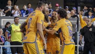 Tigres en celebración de gol en Leagues Cup