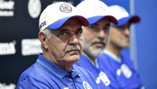 Ferretti todavía no concluye su relación con Cruz Azul