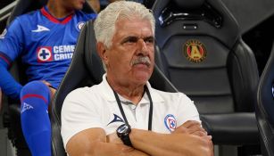 Tuca Ferretti tras su saida de Cruz Azul: 'Tuvimos un ching... de oportunidades, pero no la metimos'