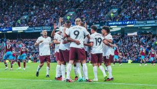 Manchester City celebrando el triunfo