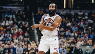 James Harden con Philadelphia