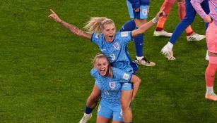 Jugadoras inglesas celebrando su pase a la Final 