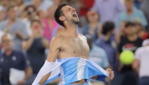 Djokovic celebró asi su victoria en Cincinnati