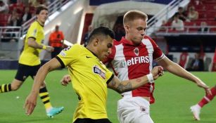 AEK Atenas enfrentando al Antwerp 