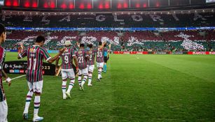 Fluminense saltando a la cancha previo a su juego 