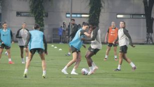 El equipo catalán tuvo que retrasar su entrenamiento