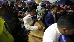 Con mariachi y sin importar la lluvia, simpatizantes de Claudia Sheinbaum celebran su victoria en el WTC 