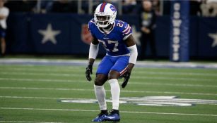 White durante un partido con Bills