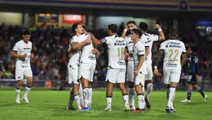 Pumas goleó 4-0 a Querétaro y la afición se lo reconoció