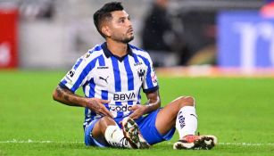 ¡Rayados es un hospital! Tecatito Corona salió lesionado y enciende las alarmas 