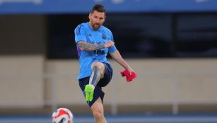 Lionel Messi entrenando con la Selección de Argentina 