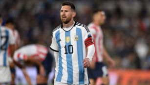 Lionel Messi 'ningunea' a Sanabria tras el escupitajo en el Argentina contra Paraguay