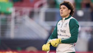 Ochoa contó el significado que tiene su collar