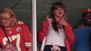 Taylor Swift celebrando en Arrowhead