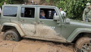 El auto en el que viajaba AMLO