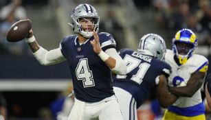 Cowboys aplasta a los Rams con 4 pases de anotación de Dak Prescott