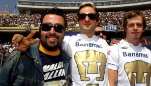 Molotov en en partido de Pumas en CU