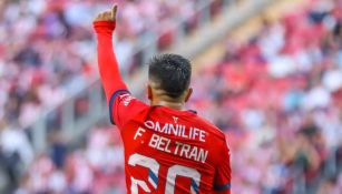 'Nene' Beltrán, único jugador en ser titular los 17 partidos de Chivas en el torneo
