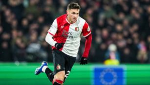 DT del Feyenoord, duro con Santiago Giménez: "Todavía necesita mejorar y crecer"