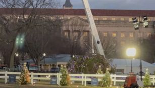 El Árbol de Navidad de la Casa Blanca cayó por los vientos